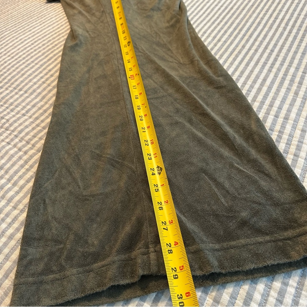 NIKE WOMEN'S SPORTSWEAR HIGH-WAISTED WIDE-LEG TERRY PANTS‎ 1X OLIVE GREEN - Picture 11 of 11